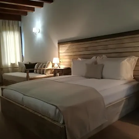 Guest house Manoleva House