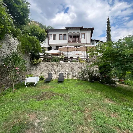 Manoleva House Penzion 3*