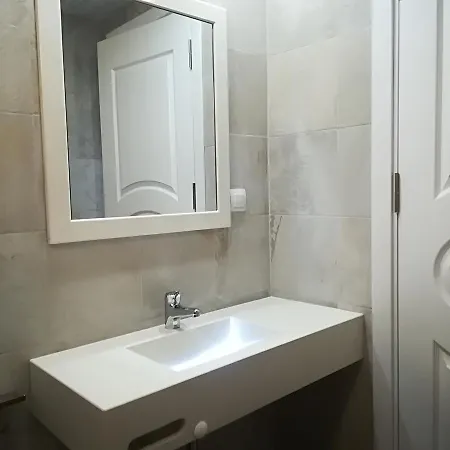 Manoleva House 3*