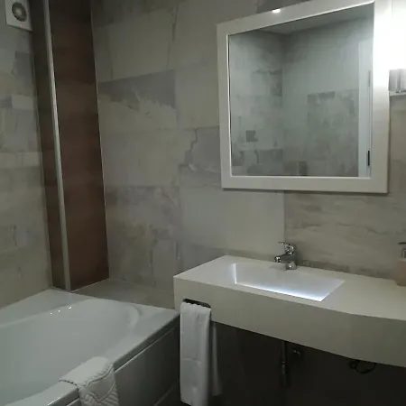 ゲストハウス Manoleva House