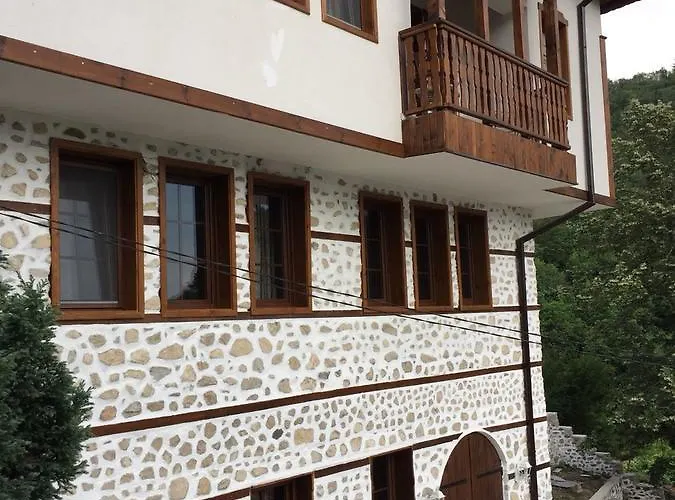 Gæstehus Manoleva House Melnik (Blagoevgrad)
