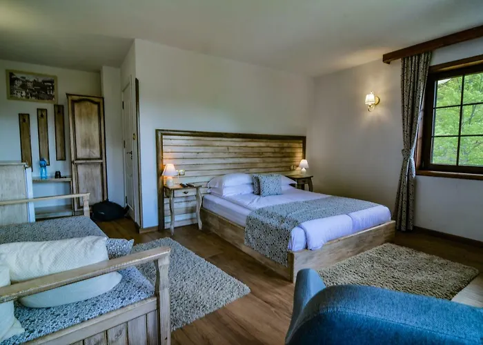 Gæstehus Manoleva House 3*